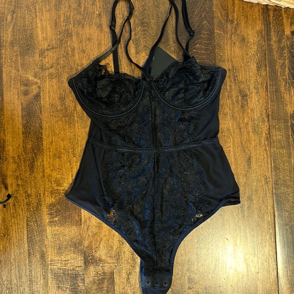 Fashion Nova lace bodysuit.